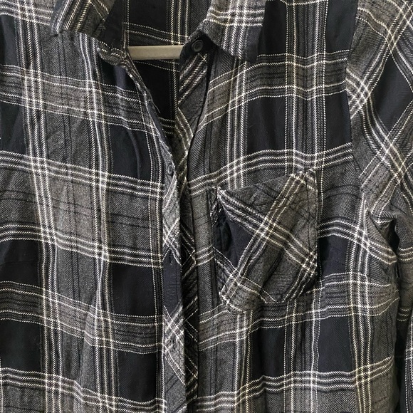 Beach Lunch Lounge Plaid Black and Gray Button Up - Picture 2 of 4